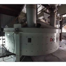 耐火材料攪拌機(jī)在“縮短混合周期”這個(gè)優(yōu)勢上表現(xiàn)得尤為亮眼