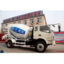 混凝土攪拌運輸車4立方，液壓驅(qū)動、風冷式散熱器